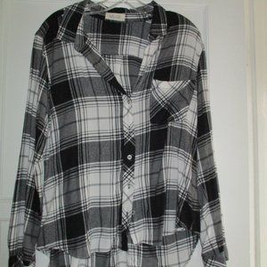 BELLA DAHL Women's Size L Black/White Plaid Shirt